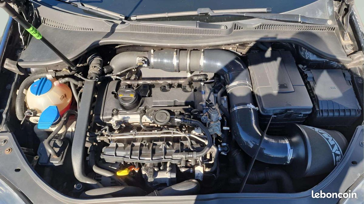 Volkswagen Golf 5 GTI Edition 30 – 2.0 TFSI 230ch – Boîte manuelle – Jantes STRÖM – Très bel état (image 7)