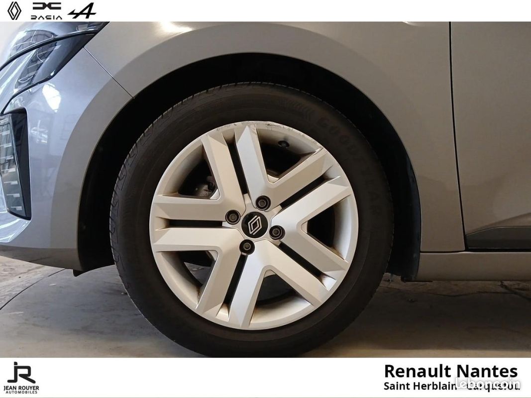 Renault Clio 1.0 TCe 90ch Evolution (image 9)