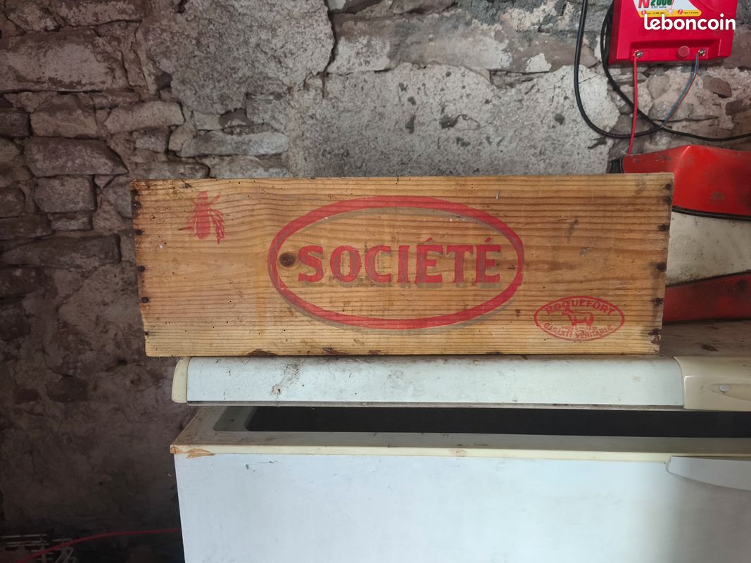 Boite bois roquefort (image 1)