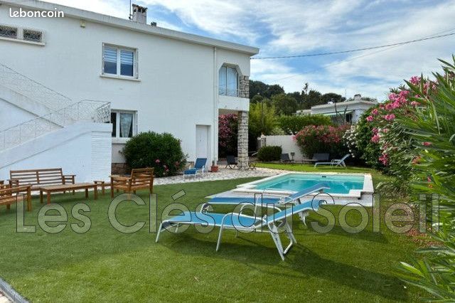 Maison 8 pièces 205 m² · à La Valette-du-Var · 205 m² · 720 000 €