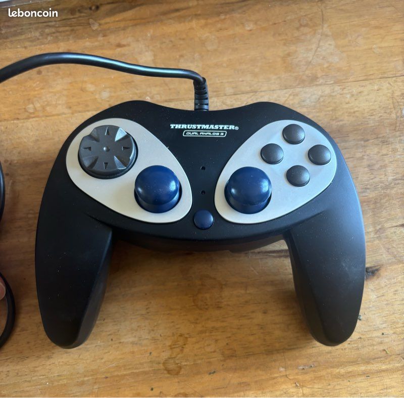 Manette THRUSTMASTER Dual Analog 3 (image 2)