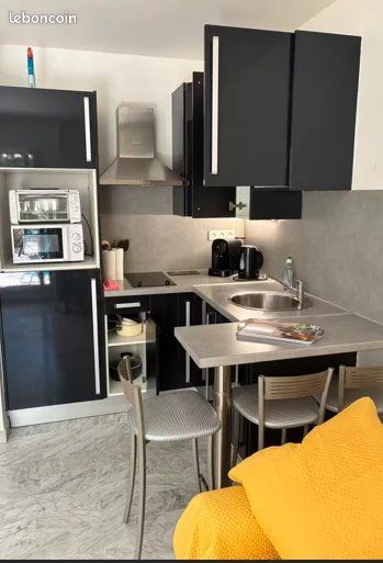 Appartement 1 pièce 23 m² · à Antibes · 23 m² · 750 €/mois
