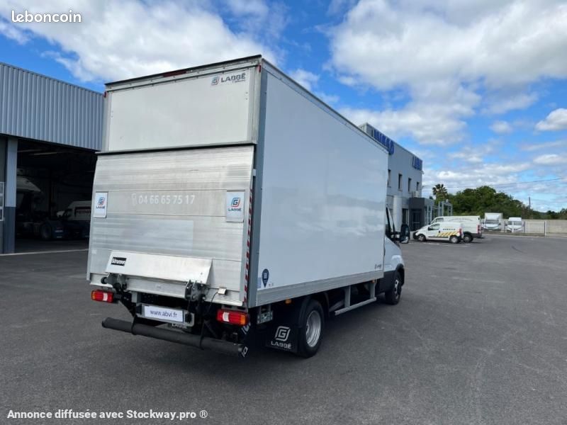Iveco Daily CAISSE LABBE HAYON DEFLECTEUR TOIT POLYESTER 35C16H 3.0 (image 3)
