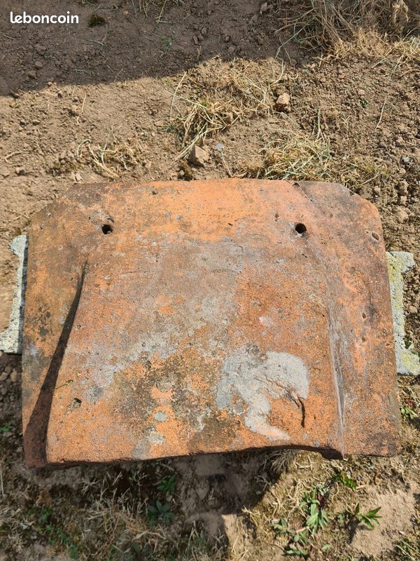 1 tuile chatière ancienne en terre cuite 18ème (image 1)
