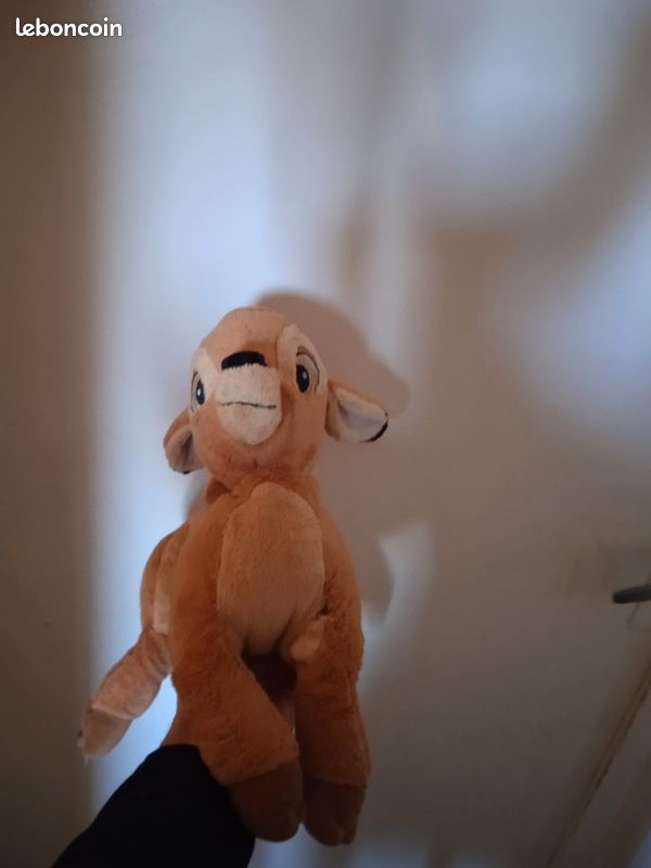 Peluche Bambi (image 1)