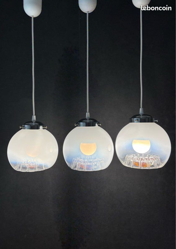 Lot de trois suspensions en verre de Murano (image 5)
