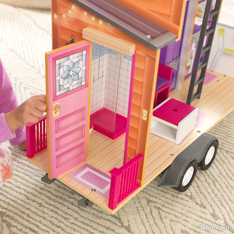 KidKraft Étable à Chevaux Sweet Meadow En Bois - Maison De Poupée Avec Accessoires Et Cheval Dès 3 Ans