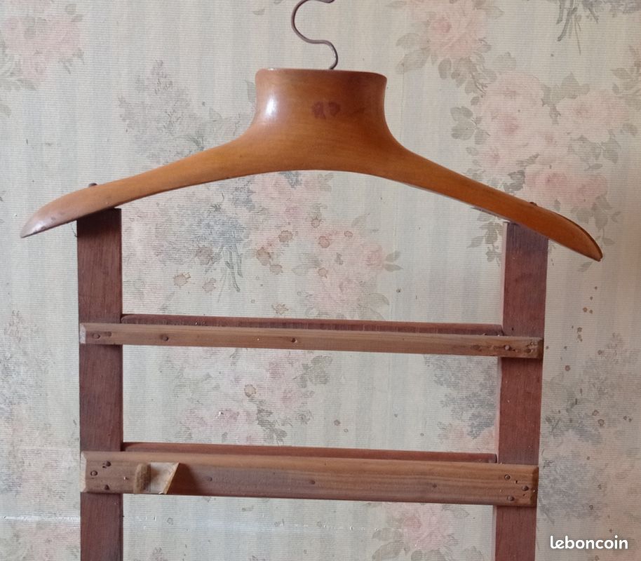 Draguignan Valet de chambre de nuit bois année 50 (image 6)