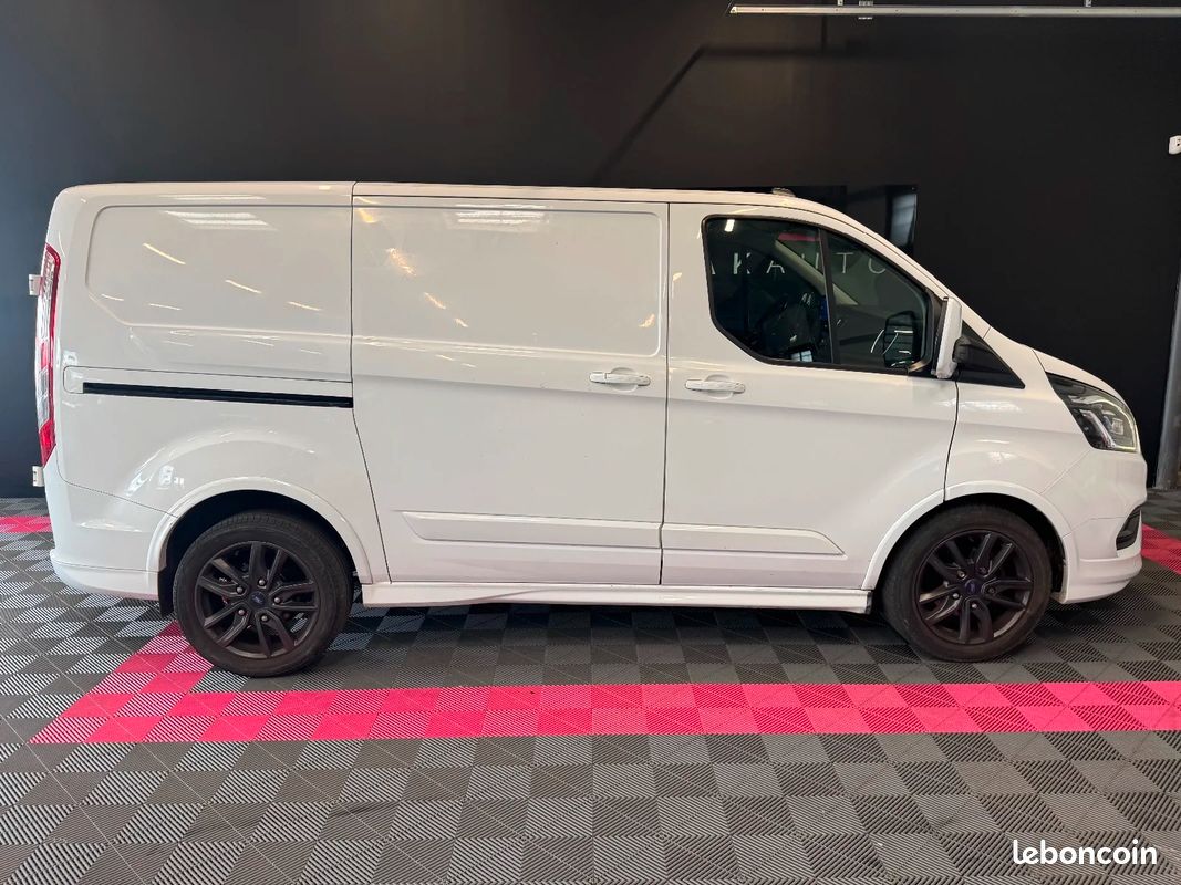 FORD TRANSIT CUSTOM FOURGON L1H1 2.0 ECOBLUE 185ch BVA SPORT | KIT DISTRIB OK / Vidange BVA OK & Révision OK (image 8)
