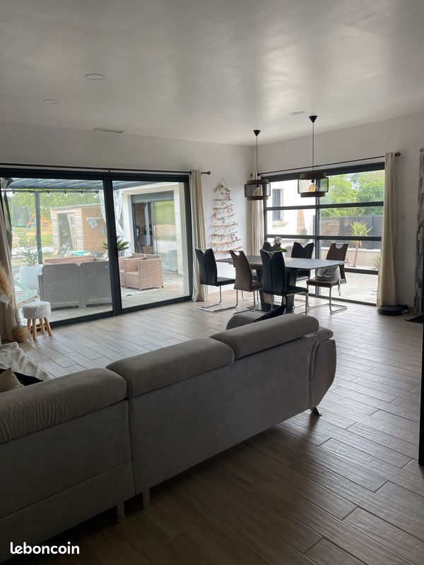 Maison 4 pièces 100 m² · à Pugnac · 100 m² · 900 €/mois