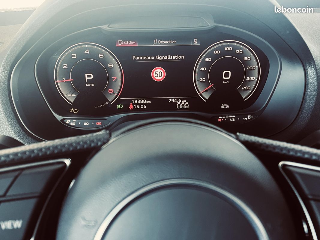 AUDI Q2 35 TFSI 150 S tronic 7 S line (image 13)