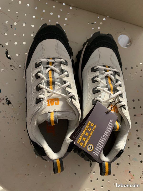 Chaussure Caterpillar neuve taille 41 (image 2)