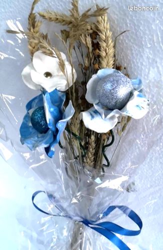 Sculpture Fleurs Modernes Bleu –Bouquet Abstrait contemporain (image 2)