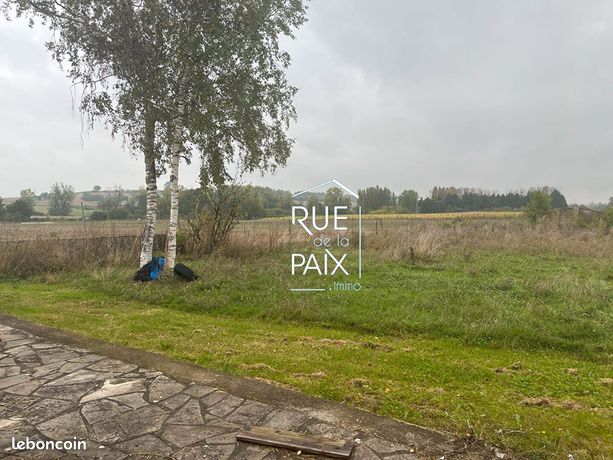 https://img.leboncoin.fr/api/v1/lbcpb1/images/61/87/27/618727c09d533f5c390bc230033eaf15cba27fdd.jpg?rule=ad-image