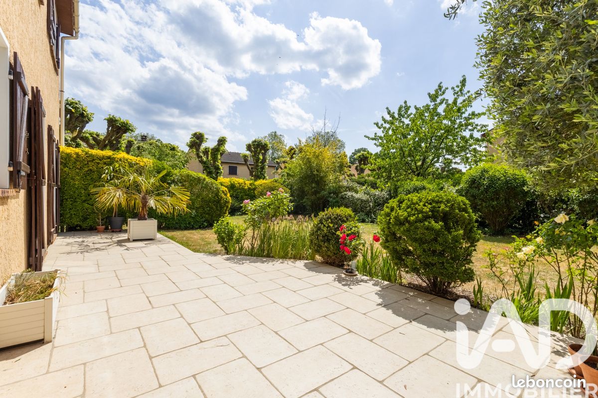 Maison 7 pièces 148 m² · à Draveil · 148 m² · 449 900 €