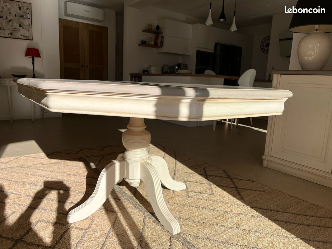 Table salle à manger en bois massif (image 1)