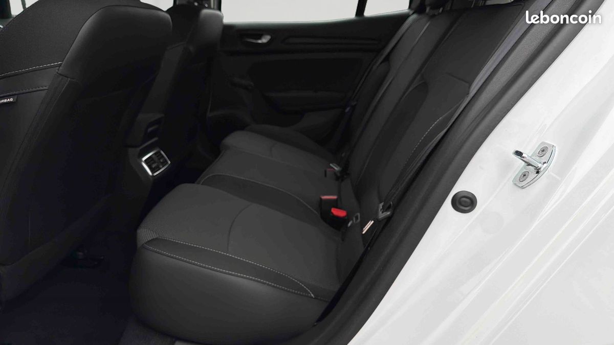 Renault MEGANE IV 1.5 BLUE DCI 95CH ZEN (image 10)