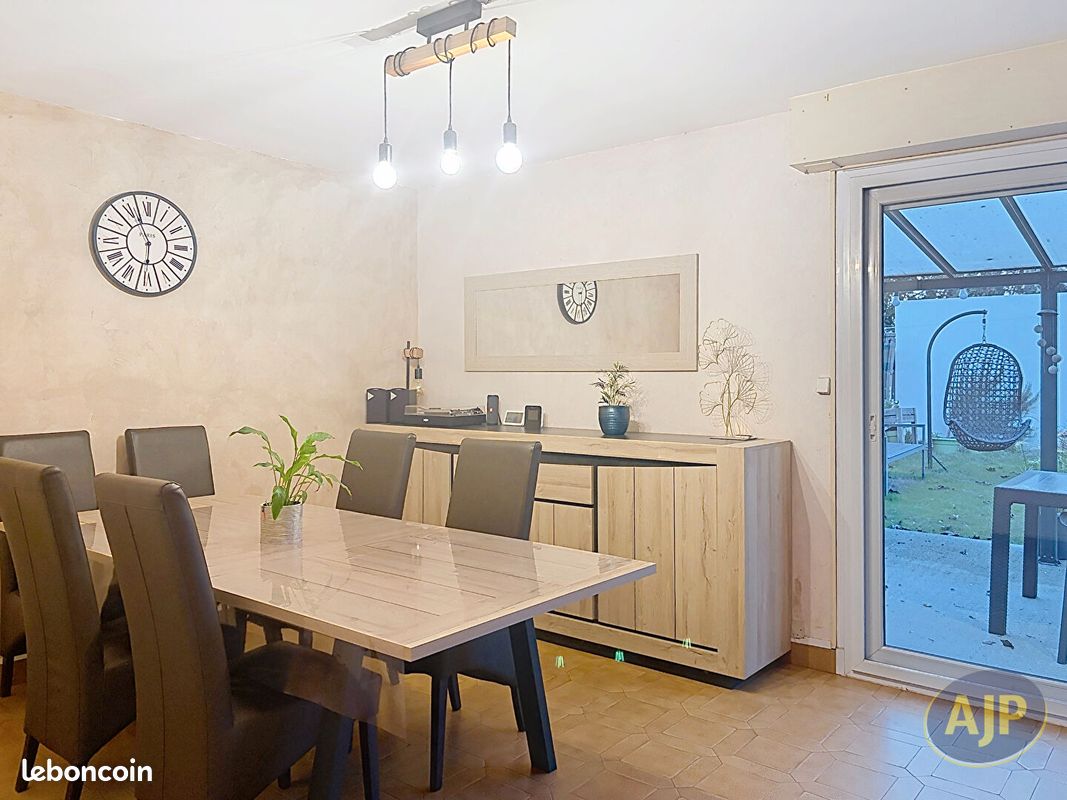 Maison 5 pièces 111 m² · à Cholet · 111 m² · 174 900 €