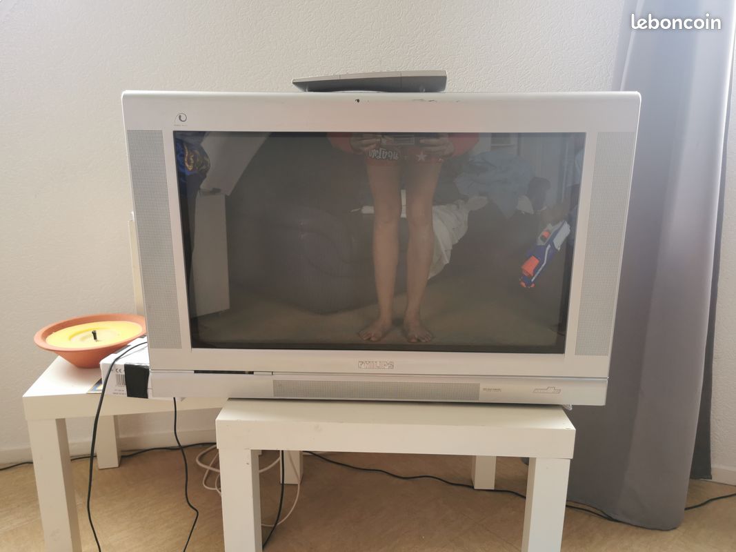 Tv cathodique Phillips matchline (image 9)