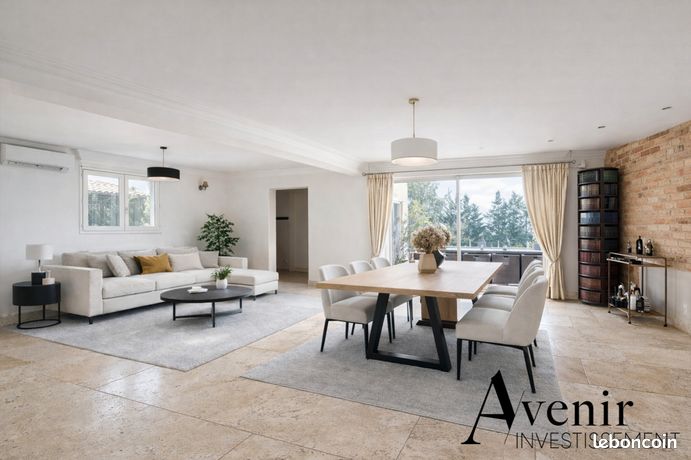 Maison 7 pièces 221 m² — 4