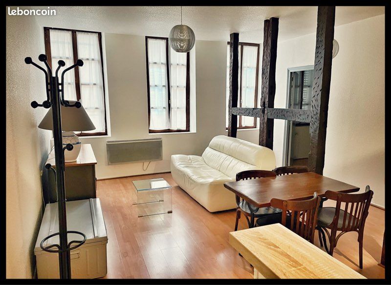 Appartement 2 pièces 40 m² · à Moulins · 40 m² · 450 €