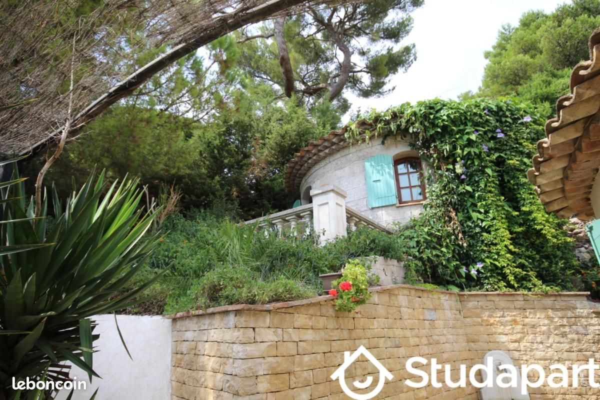 Appartement 1 pièce 21 m² · à Antibes · 21 m² · 785 €