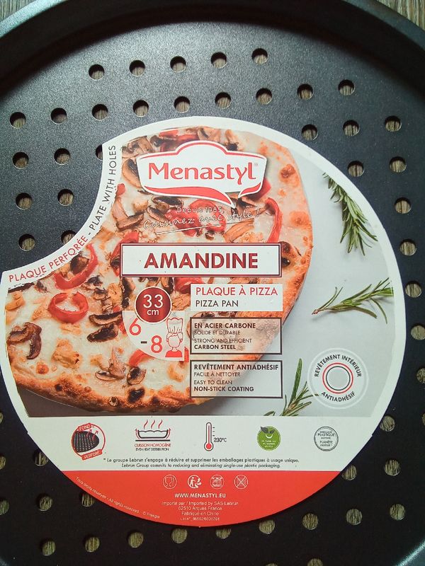 Plaque à pizza Amandine en acier carbone 33 cm — menastyl