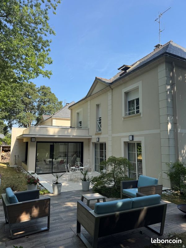 Maison 8 pièces 201 m² · à Orvault · 201 m² · 932 000 €