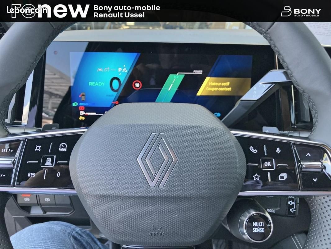 Renault Espace VI full hybrid E-Tech 200 ch 7pl Techno (image 15)