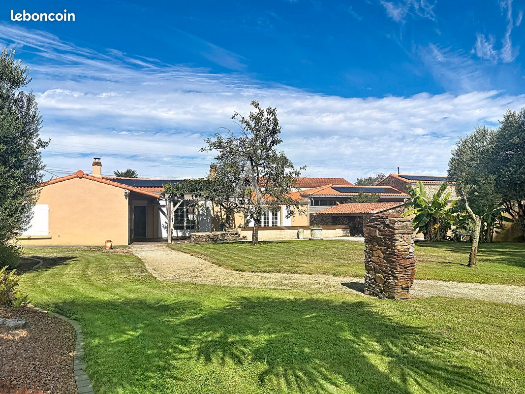 Maison 6 pièces 138 m² · à Le Loroux-Bottereau · 138 m² · 399 900 €
