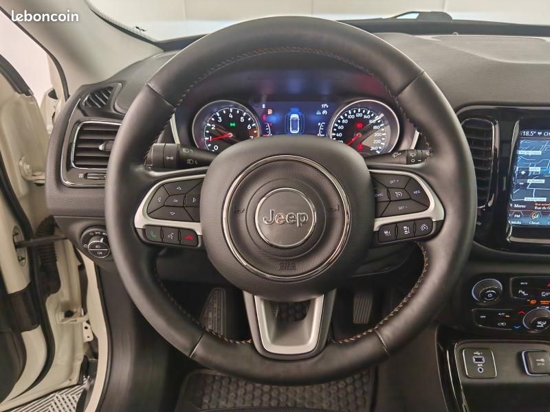 Jeep Compass 1.4 MultiAir II 140ch S Limited 4x2 (image 14)