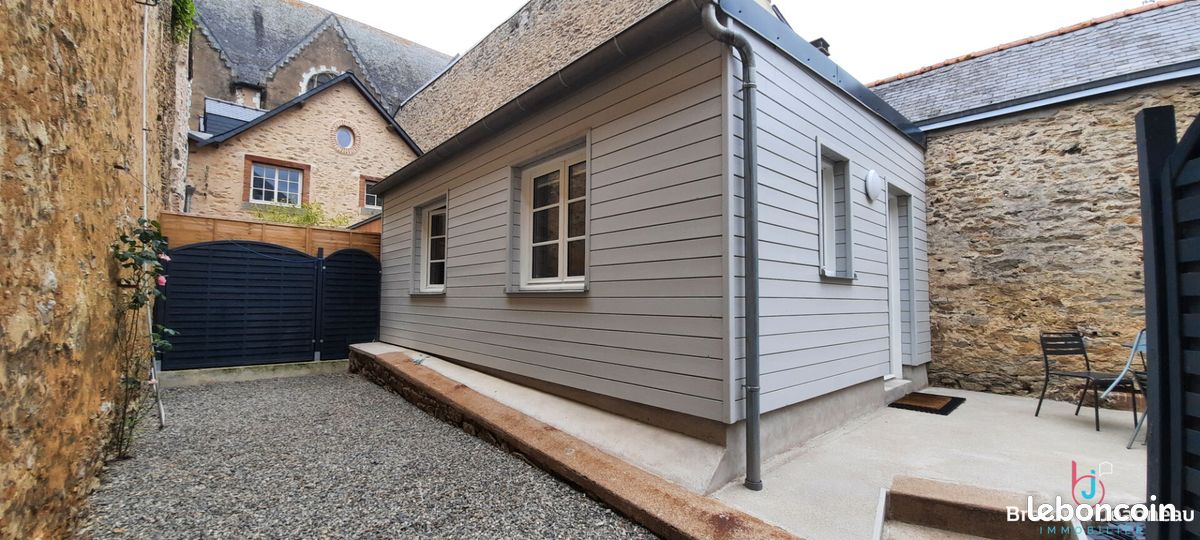 Appartement 2 pièces 25 m² · à Laval · 25 m² · 460 €/mois