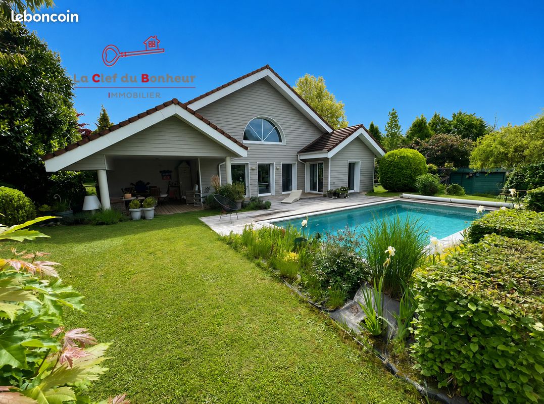 Maison 5 pièces 150 m² · à Montbéliard · 150 m² · 376 000 €