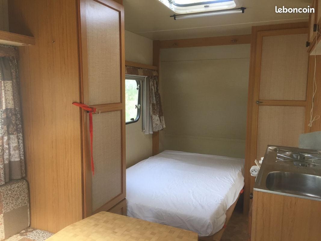 Location hébergement dans camping nature (image 3)