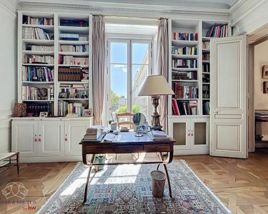 Appartement 1 350 000 € - 252 m²