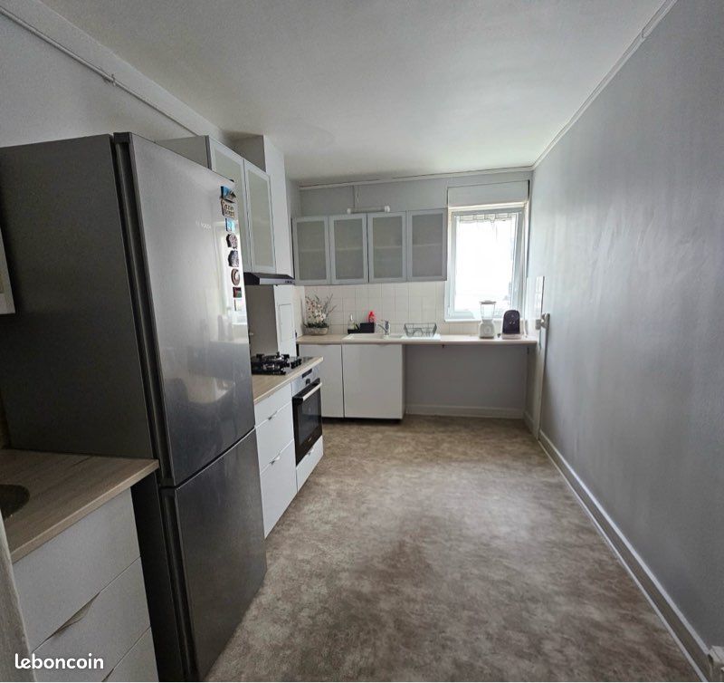 Appartement 3 pièces 56 m² · à Viry-Châtillon · 56 m² · 950 €
