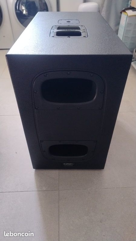 Système sono QSC K12 + KS212C – Très bon état (image 3)
