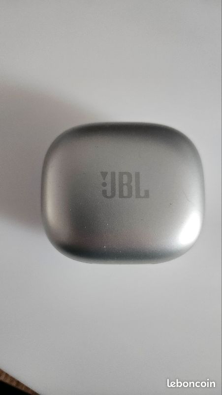 JBL live flex (image 2)