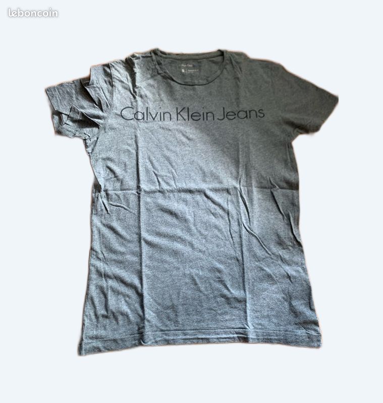 TEE shirt Calvin Klein (image 1)