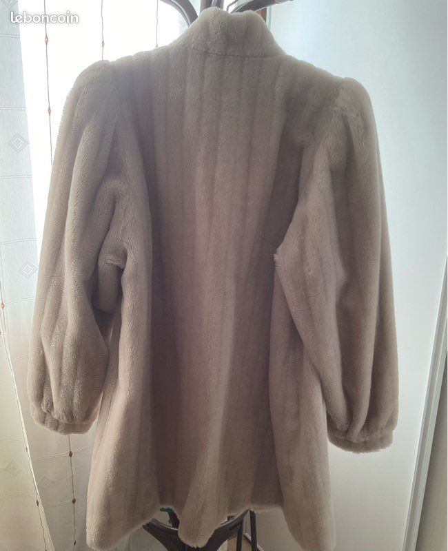 Manteau fourrure femme taille 38 (image 5)
