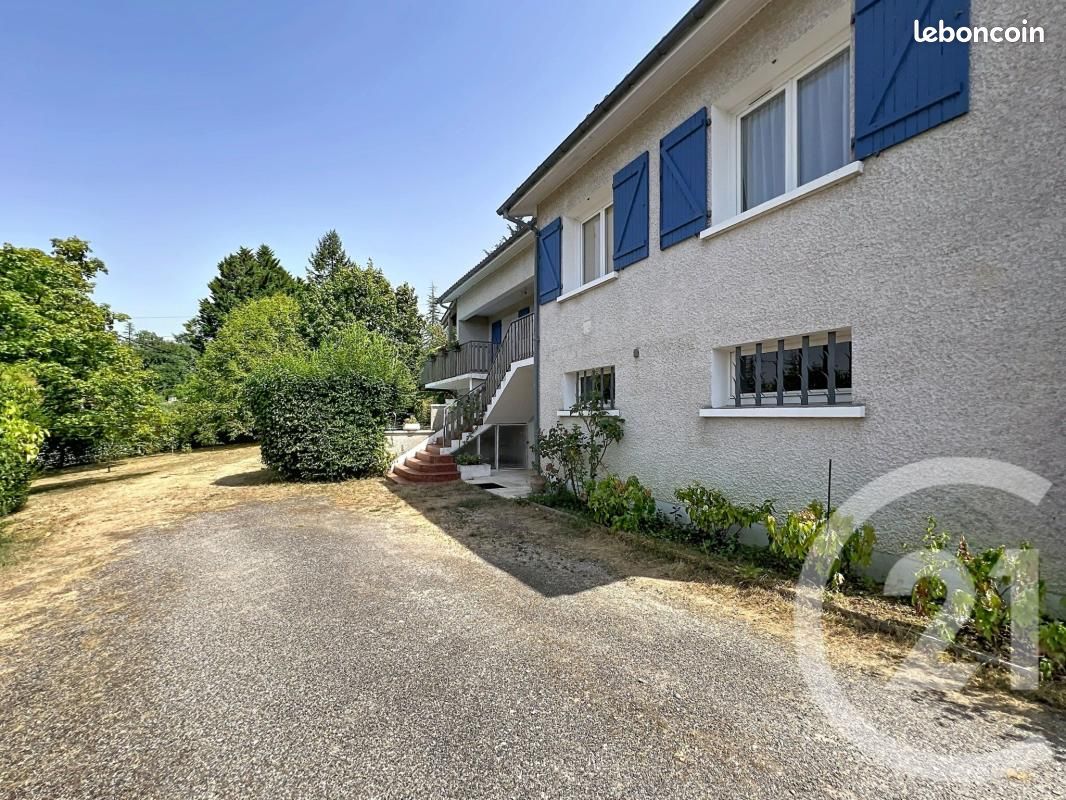 Maison 7 pièces 195 m² · à Pavie · 195 m² · 269 000 €
