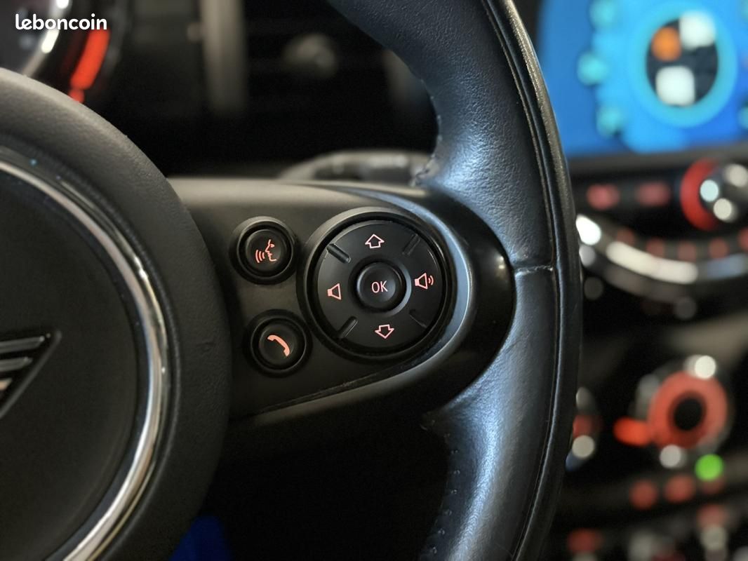 Mini Cooper 5 Portes One 102 ch BVA7 Finition Salt (image 33)
