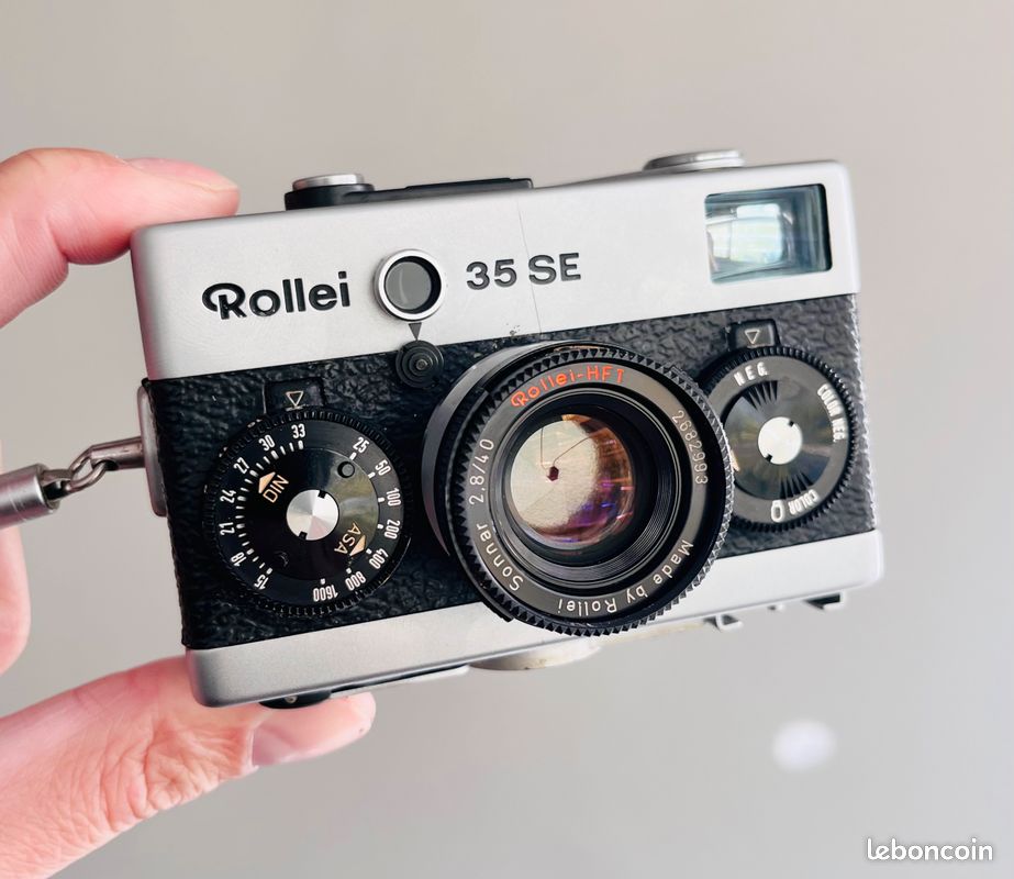 Rollei 35S avec housse - PELLOCHE-MOI