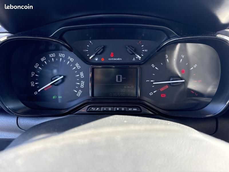 Citroen C3 1.5 BlueHDi 100ch S&S PLUS (image 17)