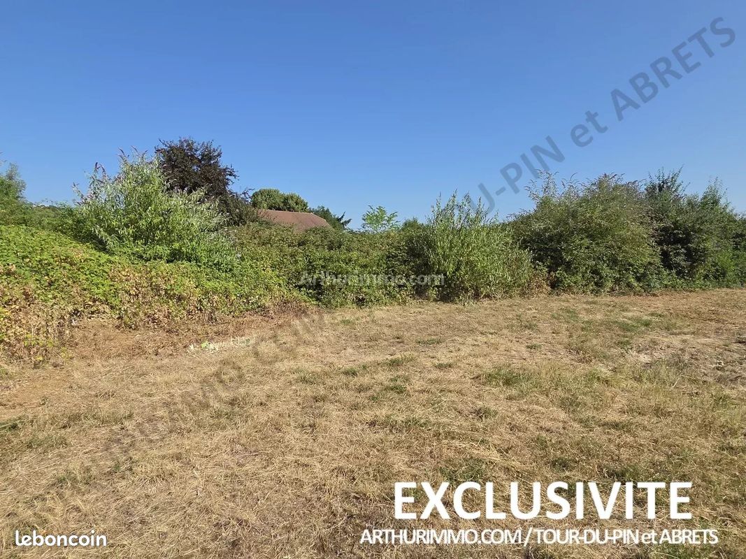 Maison 4 pièces 102 m² · à Dolomieu · 102 m² · 274 000 €