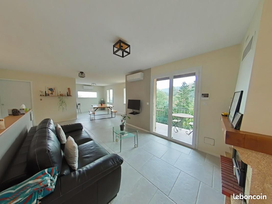 Maison 4 pièces 104 m² · à Saint-Péray · 104 m² · 1 350 €/mois
