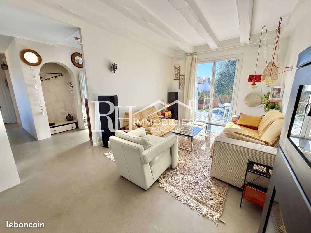 Maison 5 pièces 92 m² · à Brem-sur-Mer · 92 m² · 314 000 €