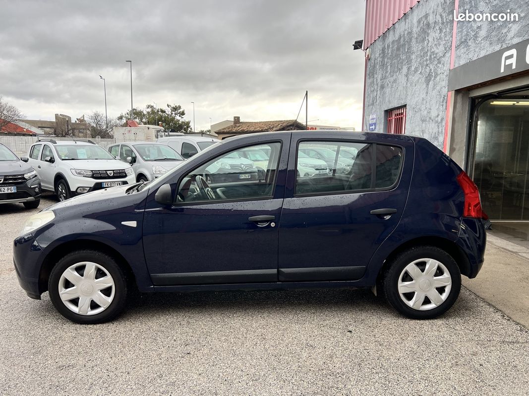 Dacia SANDERO 1.4 MPI 75CH GPL AMBIANCE (image 2)