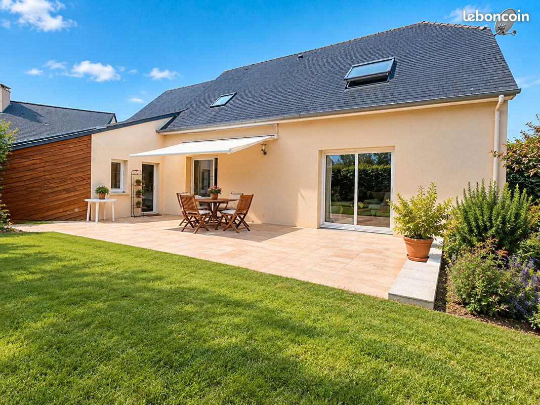 Maison 6 pièces 137 m² · à Changé · 137 m² · 323 950 €