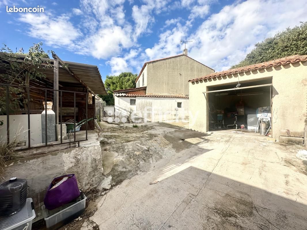 Maison 6 pièces 104 m² · à Gignac-la-Nerthe · 104 m² · 330 000 €